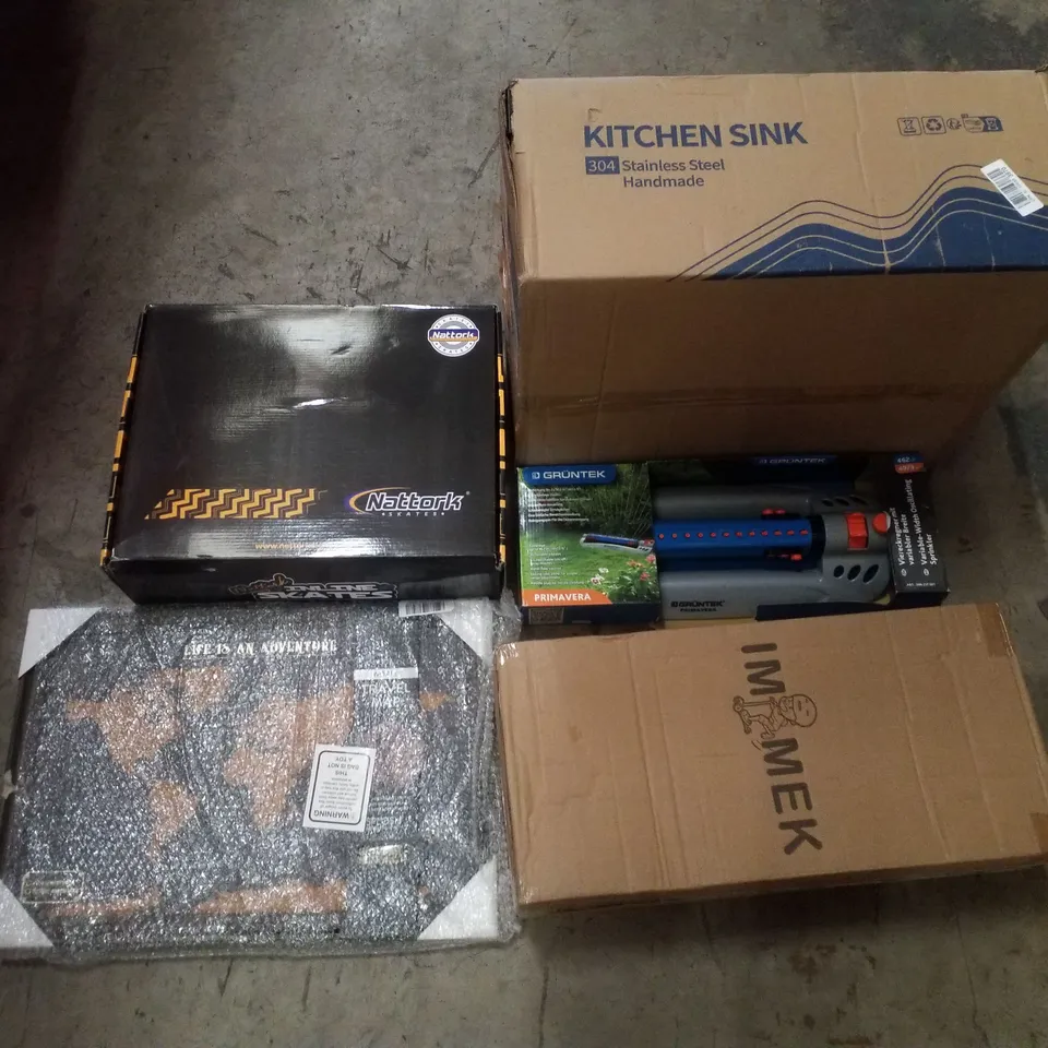 PALLET CONTAINING ASSORTED PRODUCTS INCLUDING KITCHEN SINK, SPRINKLER, KIDS SCOOTER, TRAVEL MAP & INLINE SKATES
