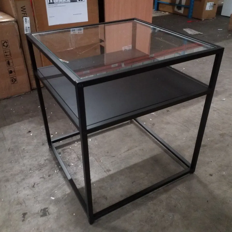 GLASS TOP FRAME END TABLE 