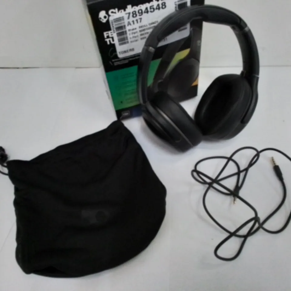 BOXED SKULLCANDY CRUSHER EVO WIRELESS OVER-EAR HEADPHONES