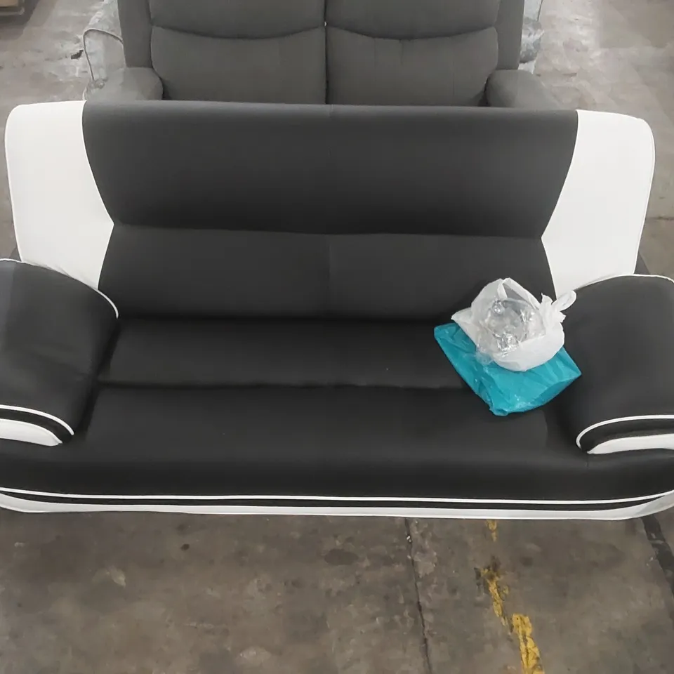 QUALITY DESIGNER HARTLE 2 - PIECE FAUX LEATHER LIVING ROOM SET