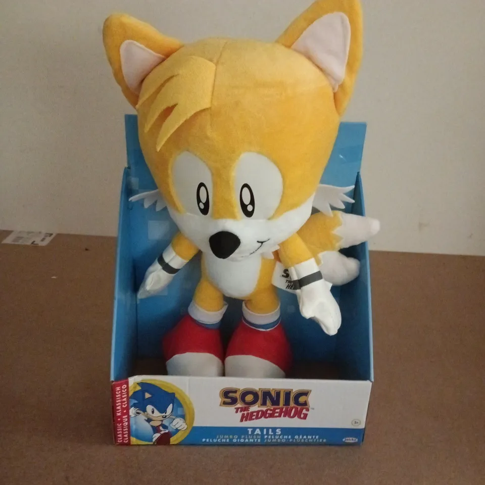 BOXED JAKKS SONIC THE HEDGEHOG TAILS JUMBO PLUSH