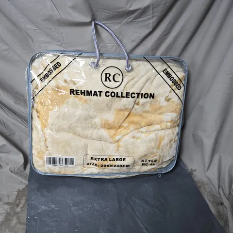 REHMAT COLLECTION EMBOSSED FLEECE BLANKET - EXTRA LARGE 200 X 240 CM