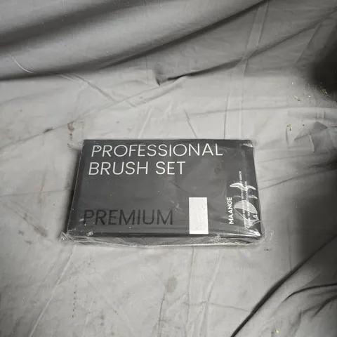 MAANGE PROFESSIONAL MAKEUP BRUSH SET – PREMIUM - WITH LED LIGHT MIRROR 