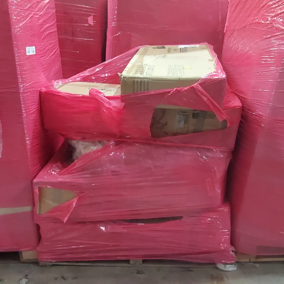 PALLET OF ASSORTED ITEMS INCLUDING: STAIR STEPPER, MERACH X-BIKE ECT
