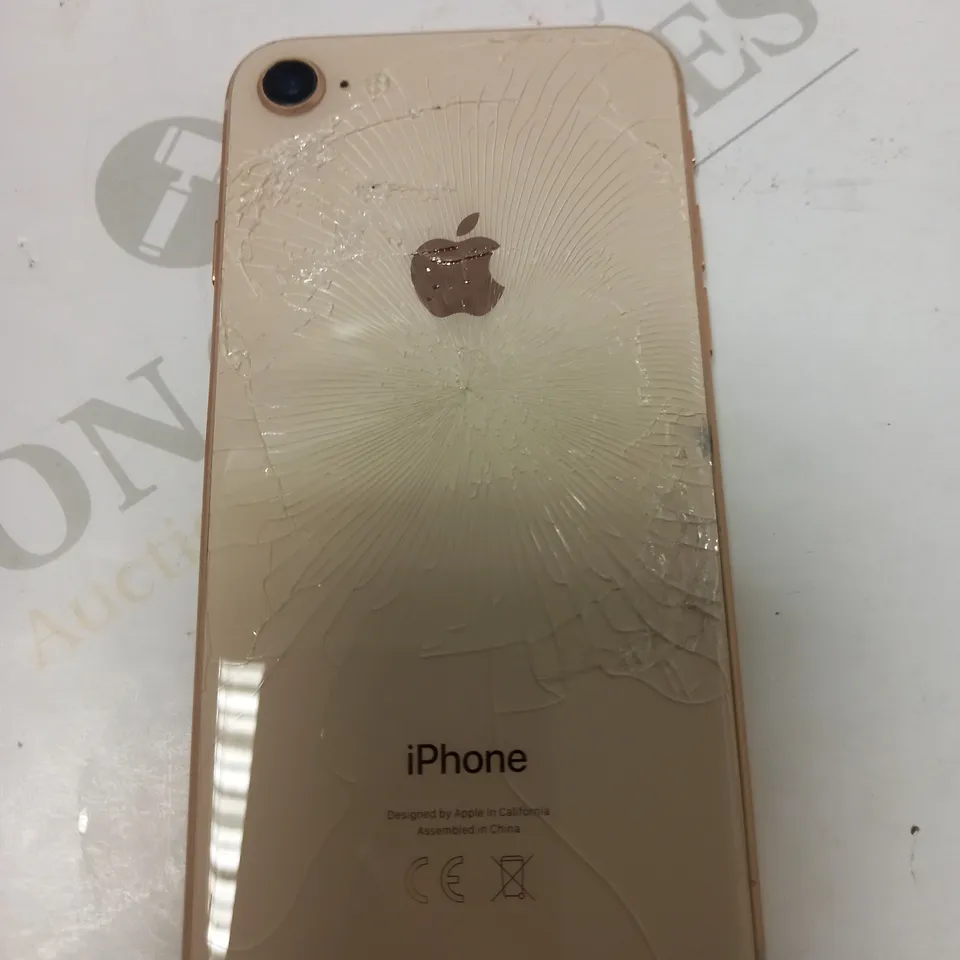 IPHONE 8