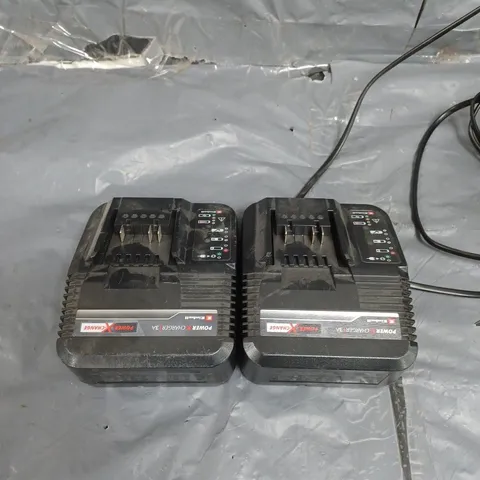 EINHELL PXC 18V 2.5AH STARTER KIT - BATTERY AND CHARGER