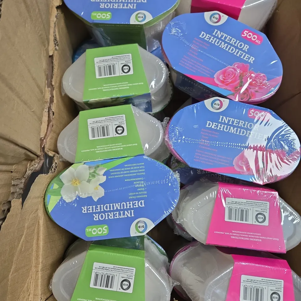 APPROXIMATELY 25 INTERIOR DEHUMIDIFIERS IN VARIOUS SCENTS 