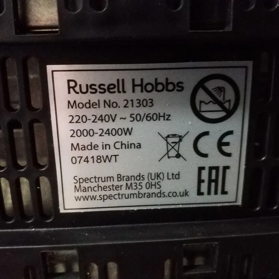 RUSSELL HOBBS 4 SLICE TOASTER