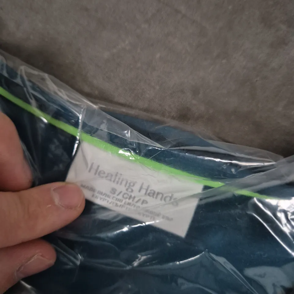 BAGGED HEALING HANDS LADIES MONICA SCRUB TOP  – COLOUR CARIB, SIZE S (STYLE HHE2500)