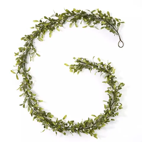9FT PRE LIT MISTLETOE GARLAND