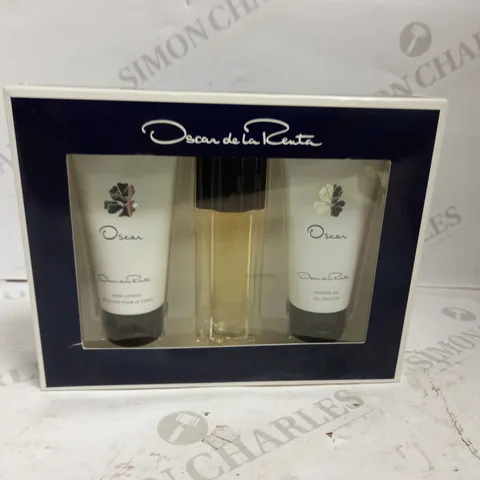 OSCAR DE LA RENTA GIFT SET