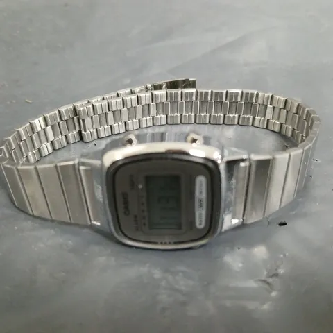 BOXED CASIO SILVER WOMEN'S DIGITAL WATCH