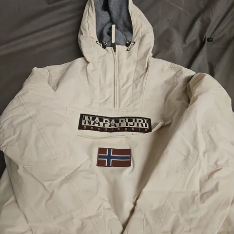 NAPAPIJRI GEOGRAPHIC JACKET β BEIGE WITH TAPED SEAMS - L