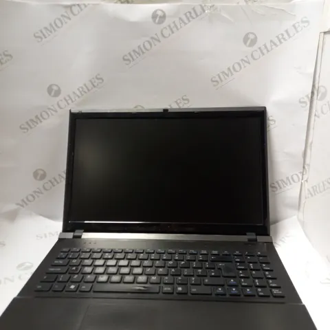 RM NOTEBOOK 310 LAPTOP IN BLACK