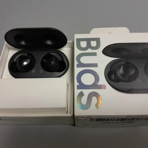 BOXED SAMSUNG GALAXY BUDS - BLACK