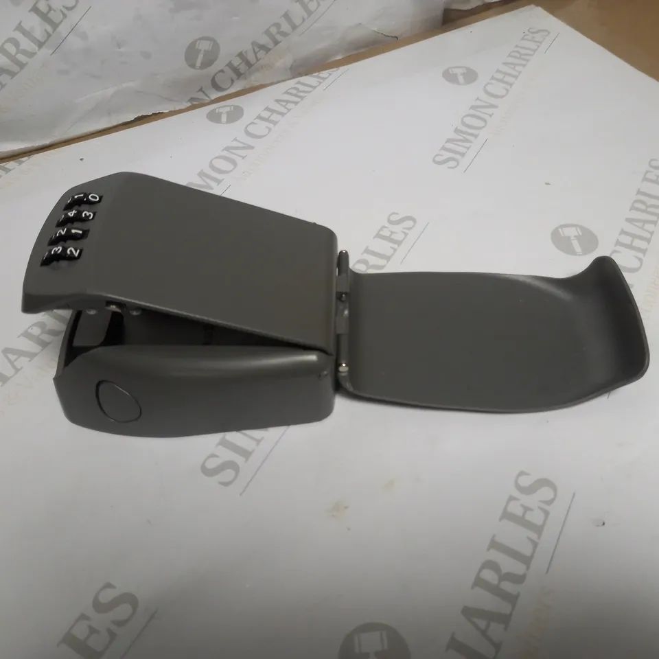 MASTER LOCK CERTIFIED KEY LOCK BOX