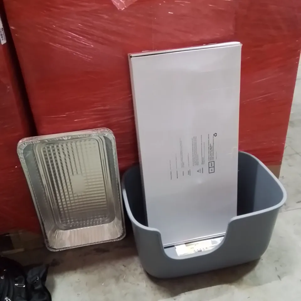 PALLET OF ASSORTED HOUSEHOLD GOODS AND PRODUCTS TO INCLUDE;CAT LITTER TRAY,SHOWER MIXER SYSTEM,TRAYS