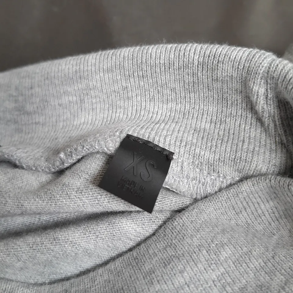 ESSENTIALS OVERSIZED TSHIRT IN LIGHT GREY SIZE UNSPECIFIED
