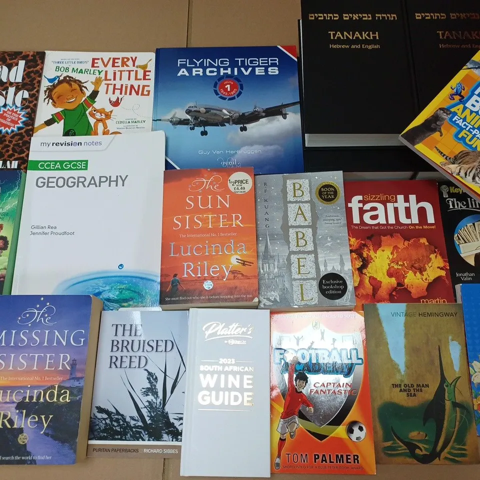 LARGE QUANTITY OF ASSORTED BOOKS TO INCLUDE EVERYDAY SEXISM, QUEEN OF STORMS BY RAYMOND DEIST AND MULTIPLE RELIGIOUS AND MALCOLM THE WEAVER BOOKS