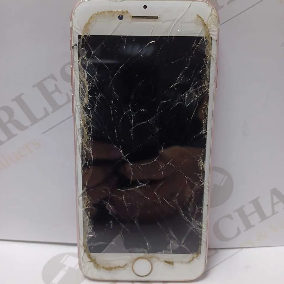 APPLE IPHONE 7 