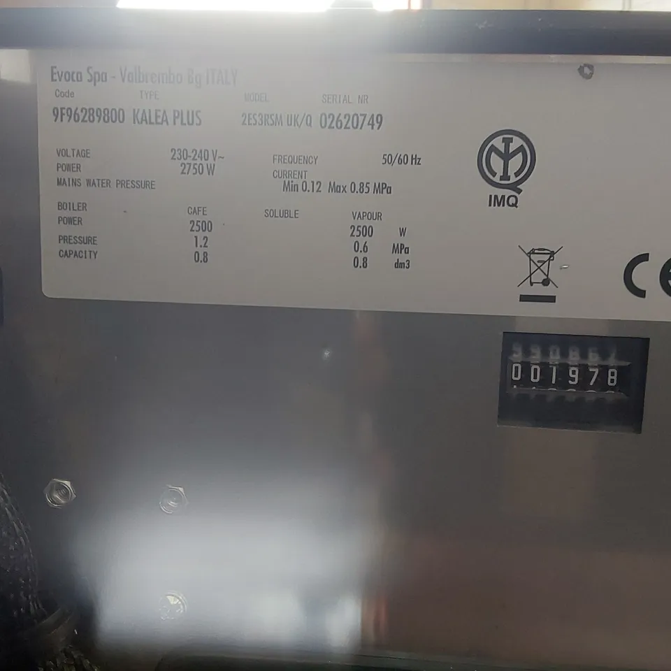 EVOCA KALEA PLUS COMMERCIAL COFFEE MACHINE WITH VITRIFRIGO MILK CHILLER