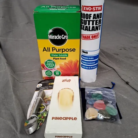 APPROXIMATELY 15 HOUSEHOLD ITEMS TO INCLUDE MIRACLE-GRO PLANT FOOD, AIR UP PODS AND COFFEE SPOONS