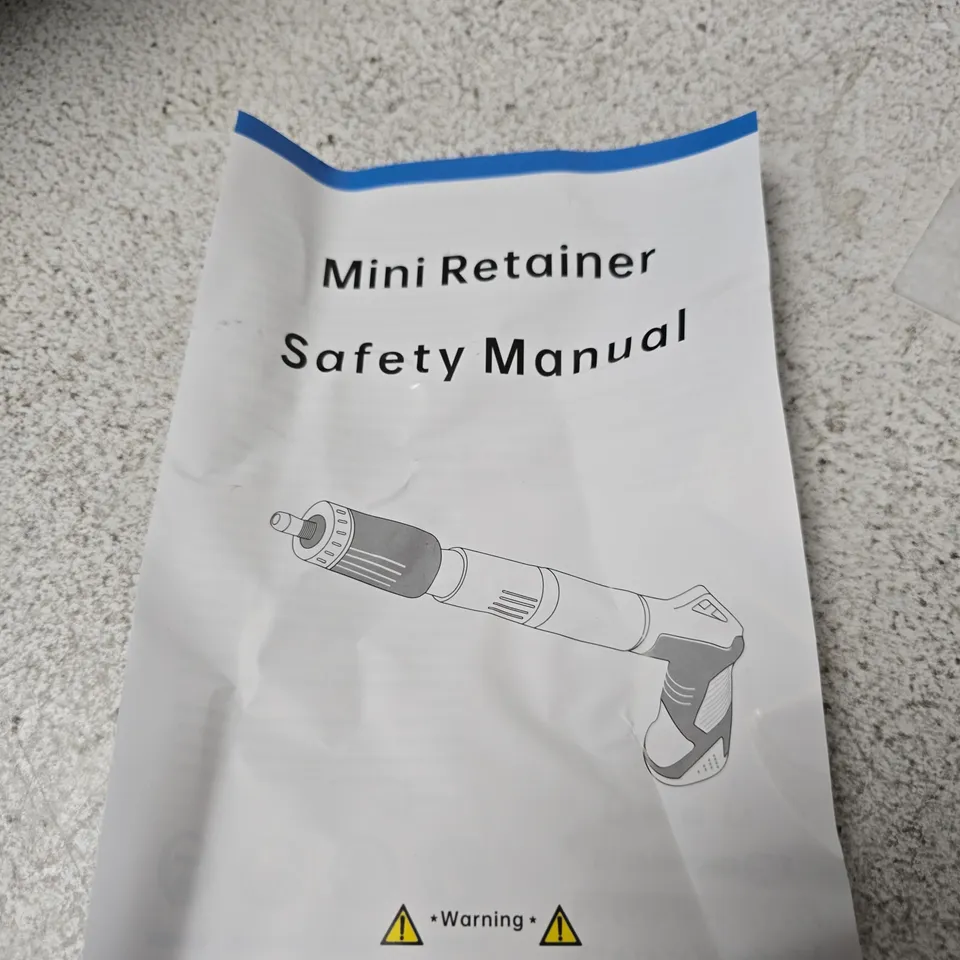 MINI RETAINER GUN WITH CASE