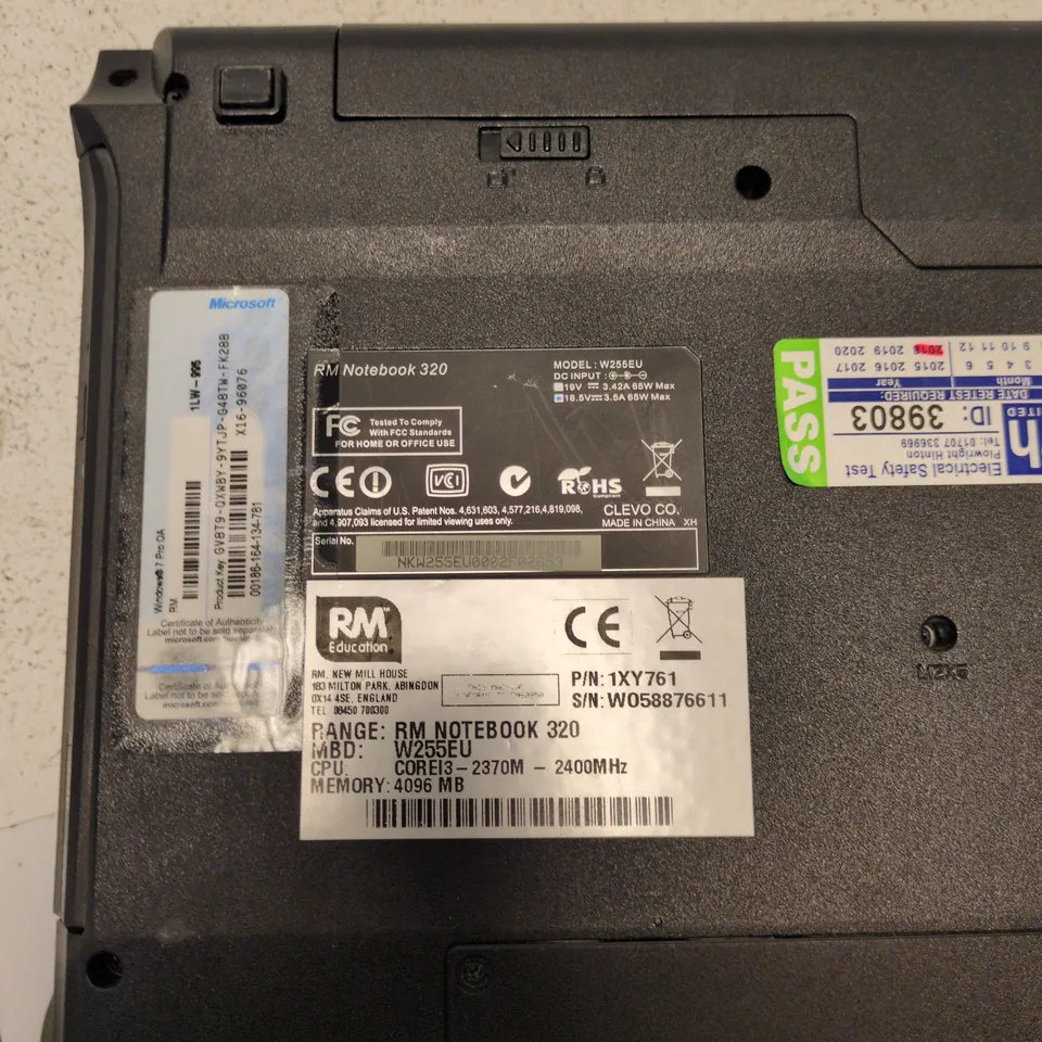 RM NOTEBOOK 320 LAPTOP – INTEL CORE I5-2370M, 4GB RAM