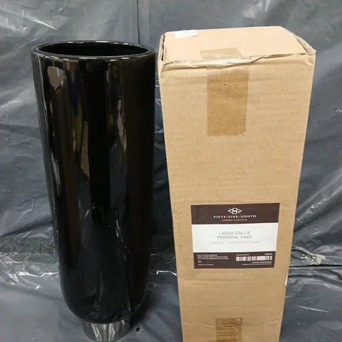 BOXED LARGE CALLIE PEDESTAL VASE IN SILVER 