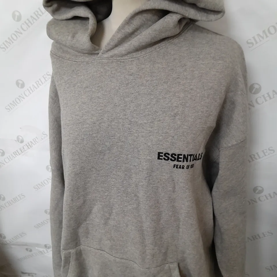 ESSENTIAL FEAR OF GOD HOODIE SIZE M
