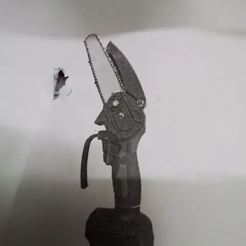 BOXED CORDLESS CHAIN SAW