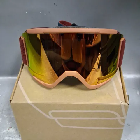 BOXED SMITH SQUAD XL BRIGHT AND LOW LIGHT CHROMA POP GOGGLES