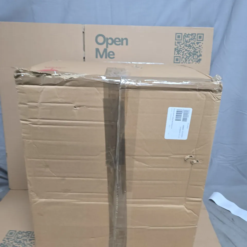 GARDEN STORIES TABLETOP HARE STATUE