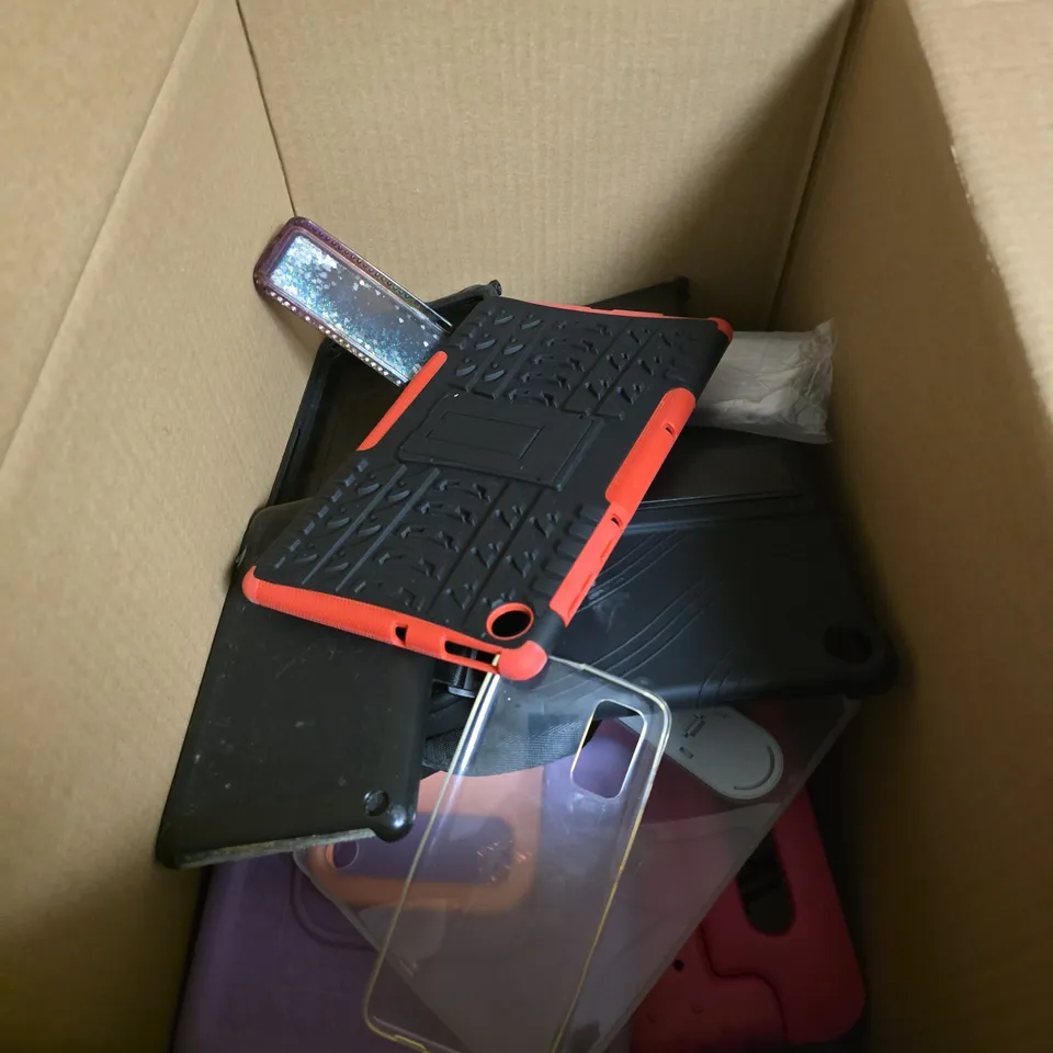 BOX OF APPROXIMATELY 15 ASSORTED PHONE AND TABLET CASES 