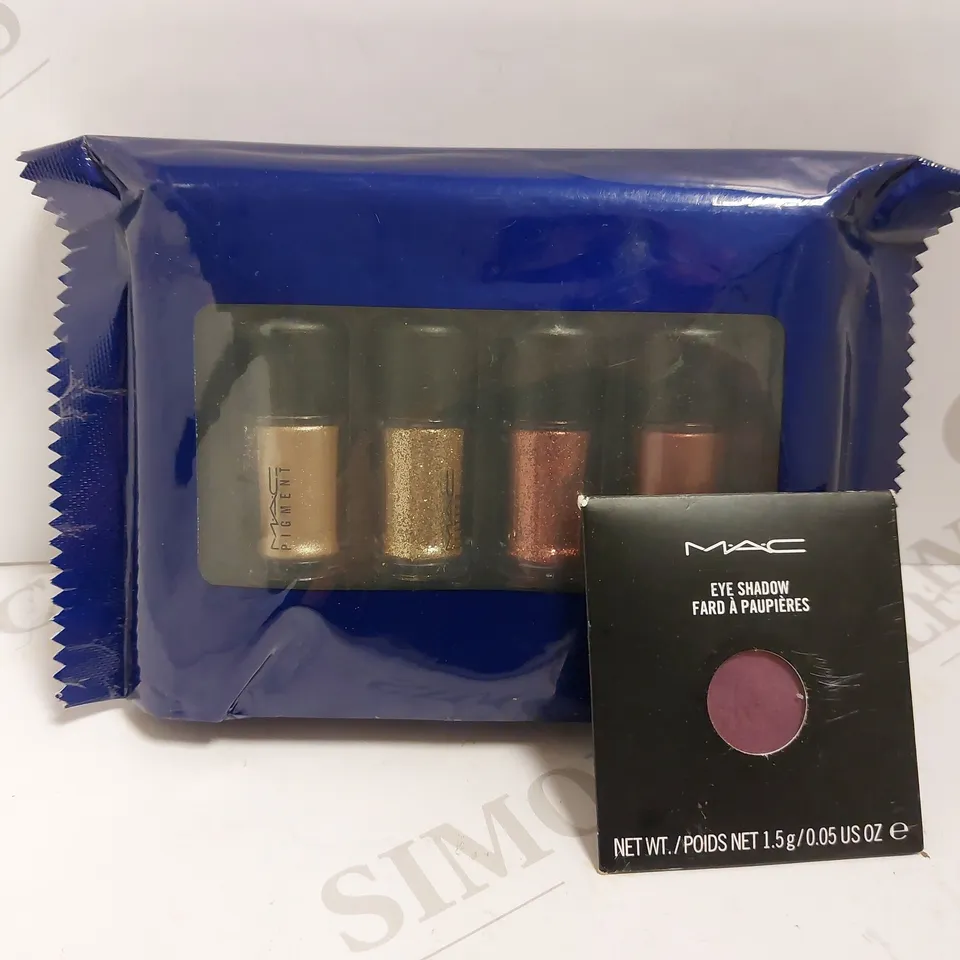 BOX OF 2 M.A.C ITEMS TO INCLUDE EYESHADOW AND SHINY PRETTY THINGS PARTY FAVOURS