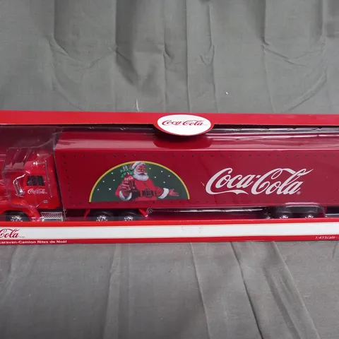 COCACOLA HOLIDAY CARAVAN - 1:43 SCALE
