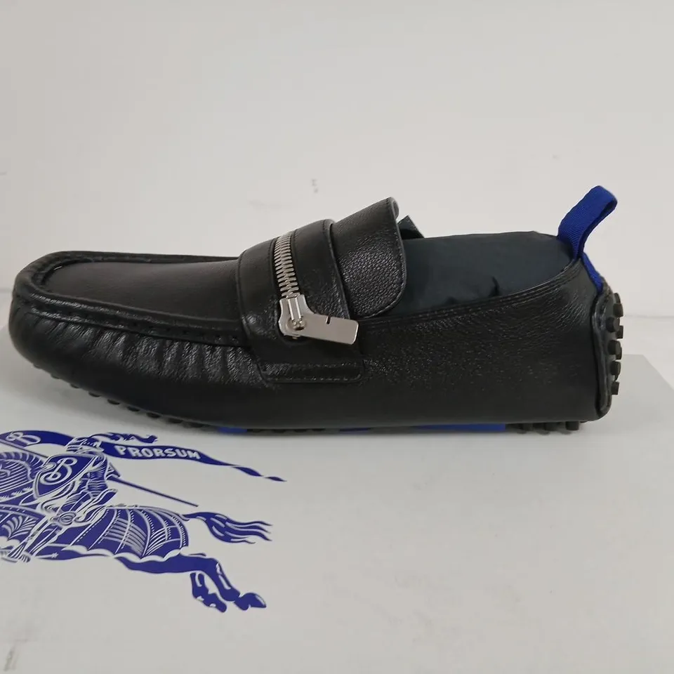 BURBERRY LEATHER LOAFERS – BLACK UK 6 (EUR 40)