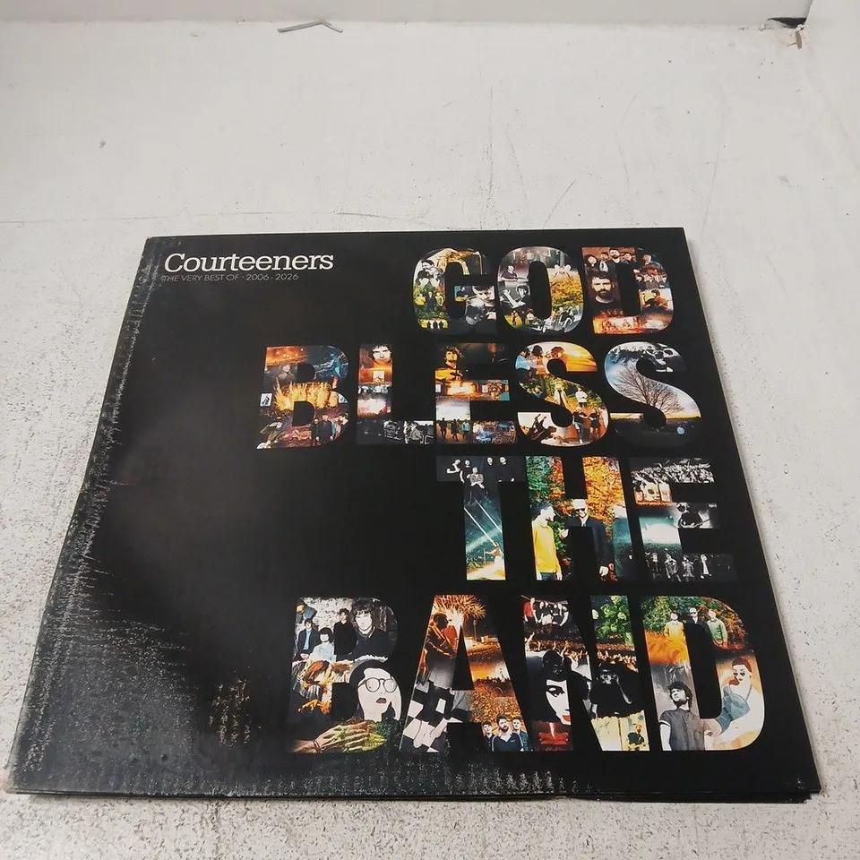 COURTEENERS – THE VERY BEST OF 2006-2026 VINYL