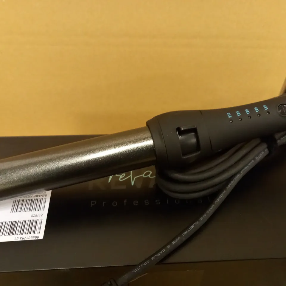 REVAMP PROGLOSS PERFECT FINISH WAVER