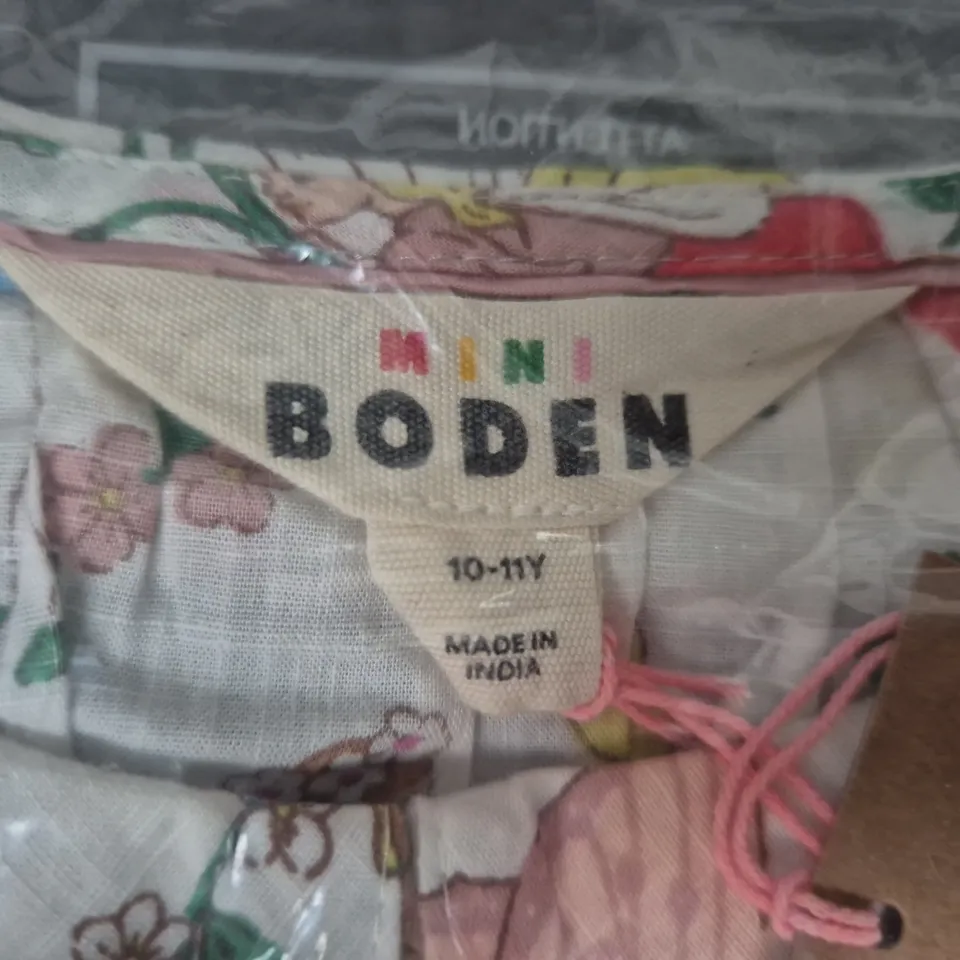 MINI BODEN GIRLS FLORAL PRINT SHIRT, WHITE WITH MULTICOLOUR FLOWERS, UK 10-11 YEARS
