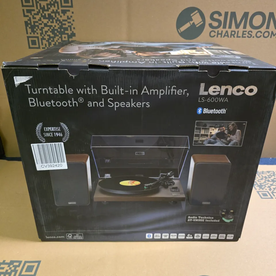 BOXED LENCO LS-600WA TURNTABLE WITH BUILT IN AMPLIFIER 