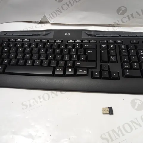 LOGITECH MK330 WIRELESS KEYBOARD