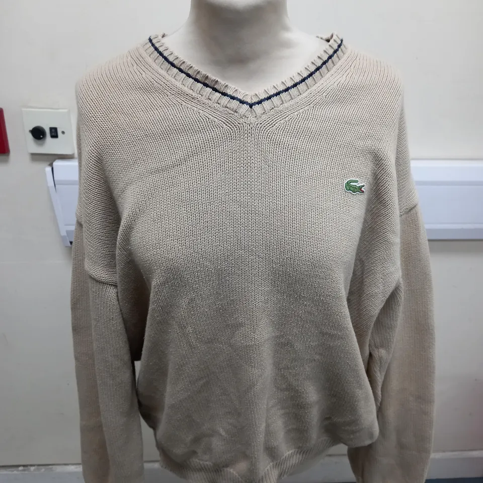 BEIGE LACOSTE SEATER SIZE M 