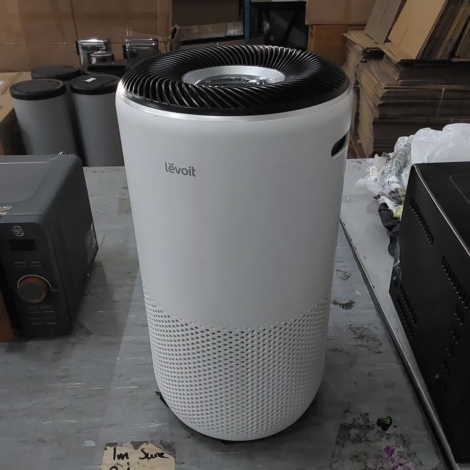 LEVOIT AIR PURIFIER 