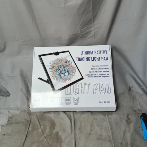 LITHIUM BATTERY TRACING LIGHT PAD A3-D40 – BOXED