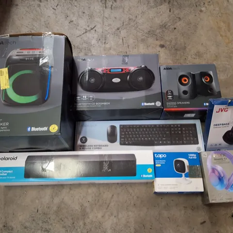PALLET CONTAINING ASSORTED ELECTRICAL RETURNS INCLUDING BLUETOOTH PARTY SPEAKER, 25W COMPACT SOUNDBAR, WIRELESS KEYBOARD AND MOUSE SET, HEADPHONES & GAMING SPEAKERS