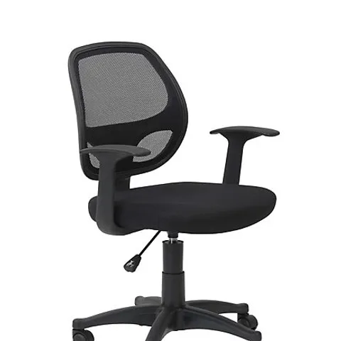 BOXED DAVIS OFFICE CHAIR WITH WHEELS IN BLACK (1 BOX)