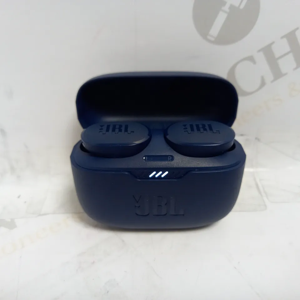 JBL TUNE 130NC TWS IN-EAR HEADPHONES