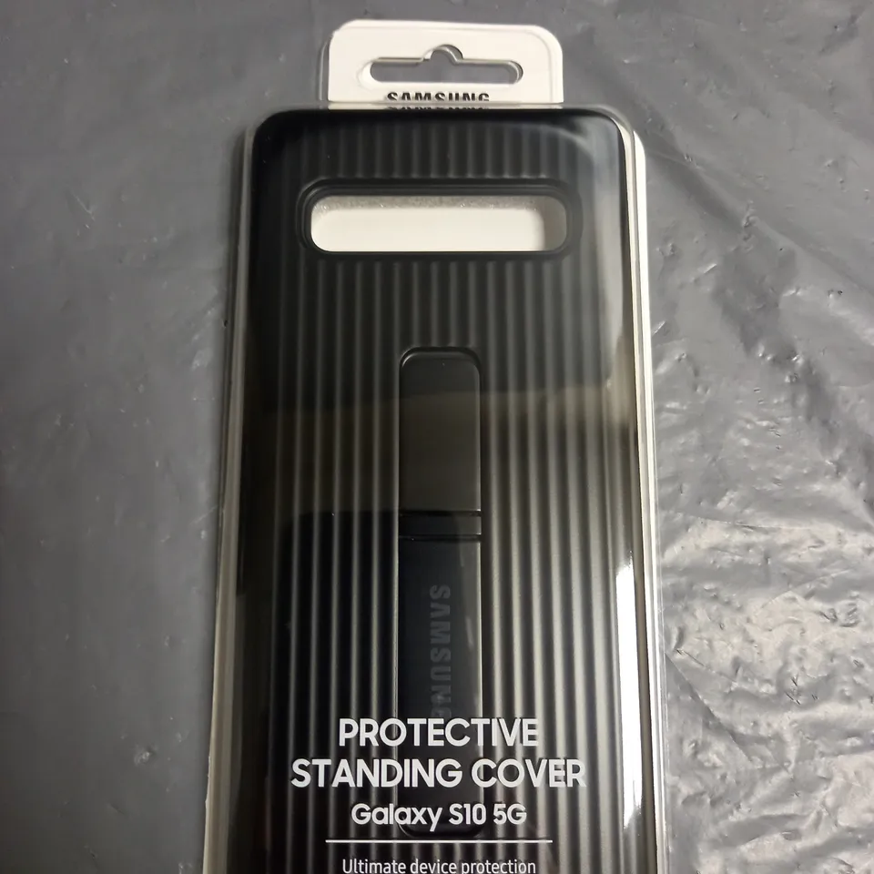 BOXED LOT OF 10 PROTECTIVE STANDING COVERS FOR SAMSUNG S10 5G