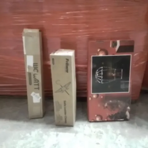 PALLET OF ASSORTED HOUSEHOLD GOODS AND PRODUCTS TO INCLUDE;SAFE LADDER CLAMP,CEILING LIGHT,LED SANTA CLAUS 